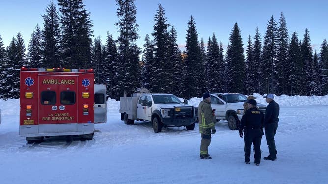 First responders at Gunsight Mountain.