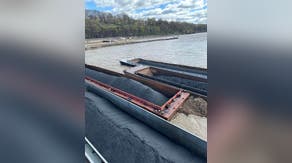 26 barges break loose on flooded Ohio River, destroy Pittsburgh marina