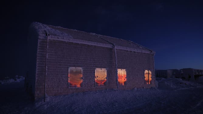 On top of New England, an arctic wind and a million-dollar view