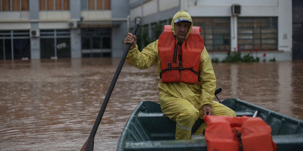 Deadly flooding in Brazil kills 10 as governor warns of 'climate ...