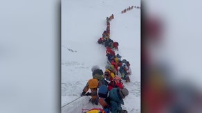Mt. Everest slopes mimic ‘traffic jam’ as climbers flock to take advantage of weather window