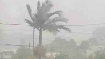 Tropical depression takes shape as Hawaiian Islands face growing flood threat - Fox News
