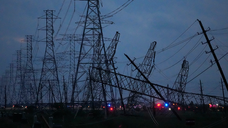 Work to restore power continues across Houston as dangerous heat returns in wake of deadly derecho