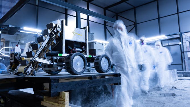 Teams compete with their lunar rovers during the qualifying round of NASA's Lunarbotics competition at University of Central Florida in Orlando on May 15, 2024. (photo: Antoine Hart/UCF)