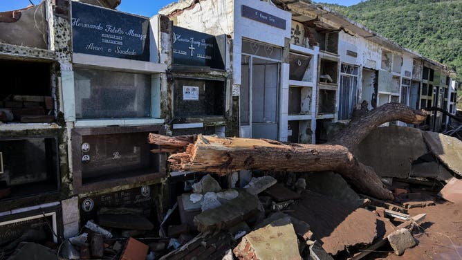  Aerial view of Arroio do Meio following the devastating floods 