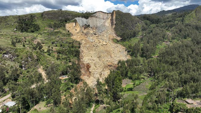 Papua New Guinea landslide