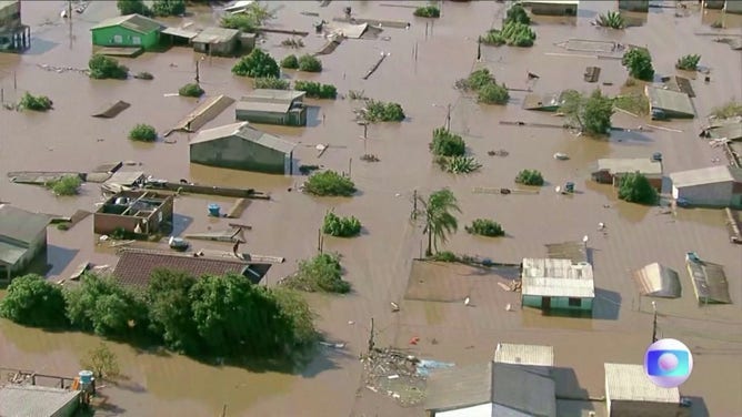 Rescuers saved a horse Thursday that had been stuck on a rooftop for two days in a southern Brazilian town which was severely flooded.