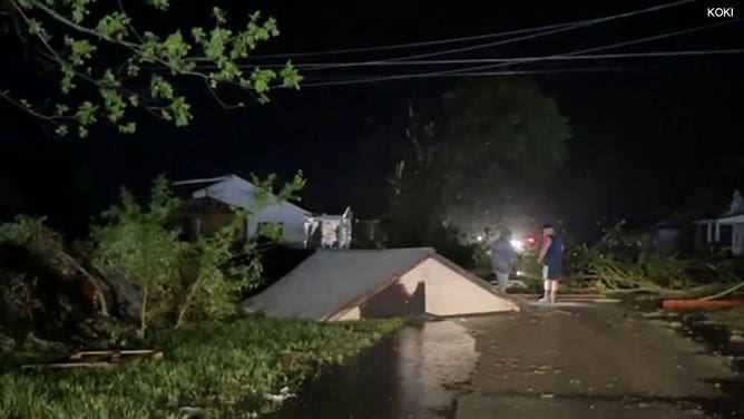 2 Dead After Catastrophic EF-4 Tornado Levels Barnsdall, Oklahoma | Fox ...