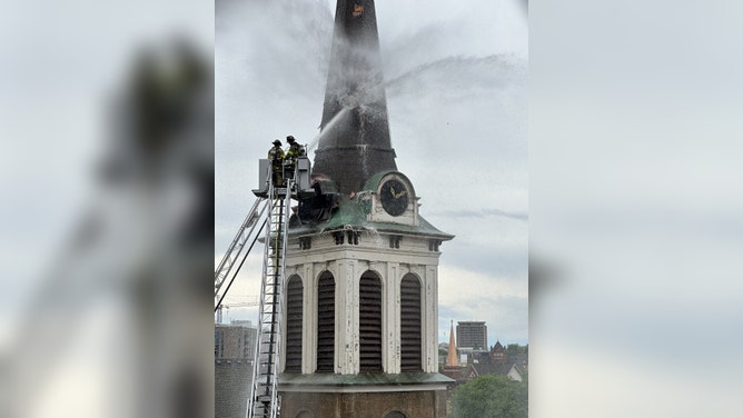 Fire burns Madison church