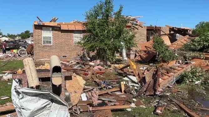 2 Dead After Catastrophic EF-4 Tornado Levels Barnsdall, Oklahoma | Fox ...