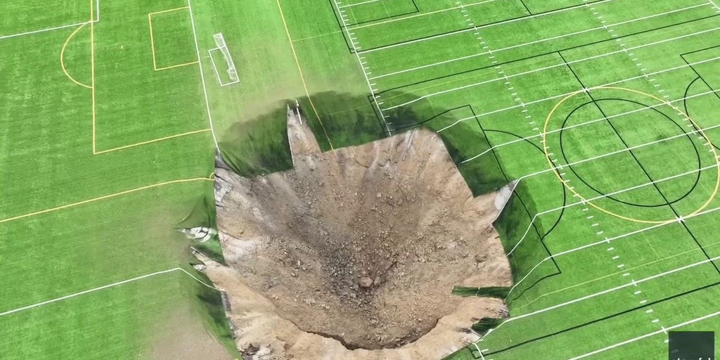Massive Sinkhole Opens at Gordon Moore Park in Alton, Illinois: Mine Collapse Causes Soccer Field Destruction