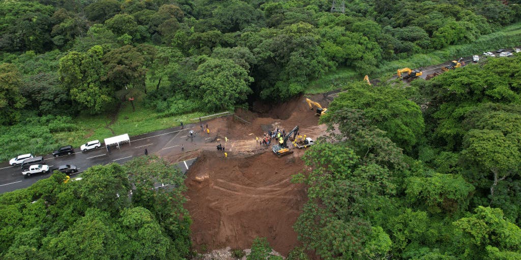Central American gyre causes deadly floods, landslides