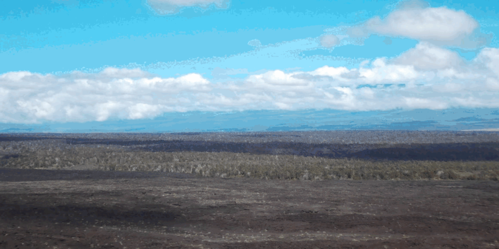 Hawaii's Kilauea volcano has yet to erupt despite 30 earthquakes per hour