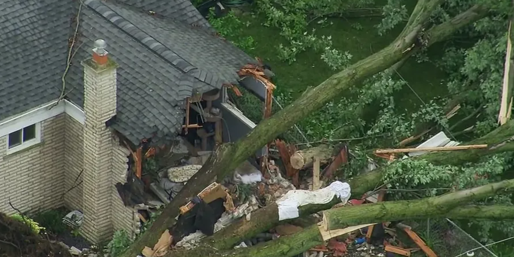 Michigan toddler killed during unexpected tornado | Fox Weather