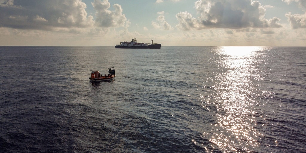 Cadets on training ship save 3 people stranded in Gulf of Mexico for 15 ...