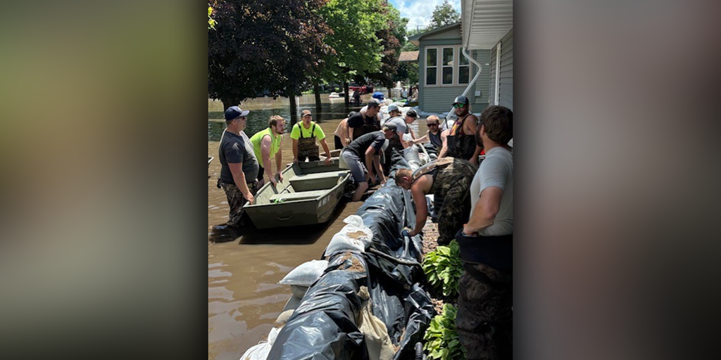 Minnesota mom battling historic flood says others 'couldn't do the fight anymore'