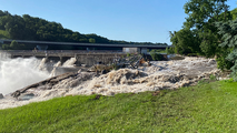 Minnesota dam failure prompts Flash Flood Warning after deadly flooding forces residents from homes in Midwest