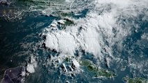 The Daily Weather Update from FOX Weather: Tracking Invest 90L as it drenches Florida