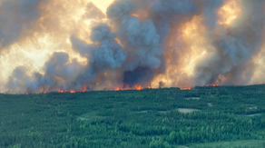Lightning sparks Alaska’s largest wildfire of year