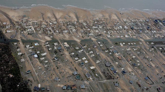 Hurricane Ike 2008 damage