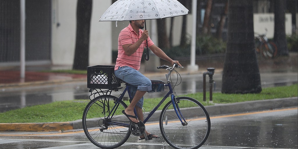 Slow-moving storm system takes aim at Florida as days of heavy rain threaten Southeast