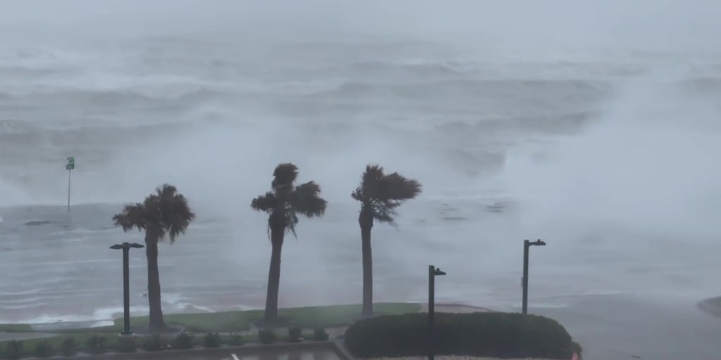 Watch: Beryl's hurricane-force winds cause widespread power outages, flash flooding in Texas