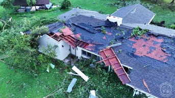 Deadly derecho slams Chicago as storms uproot trees, rip roofs from homes along 500-mile stretch of Midwest