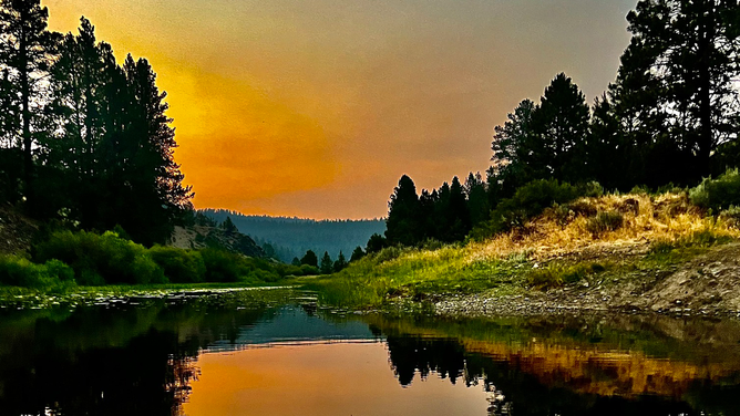 Smoke from the Falls Fire in Burn, Oregon taken on July 19, 2024.