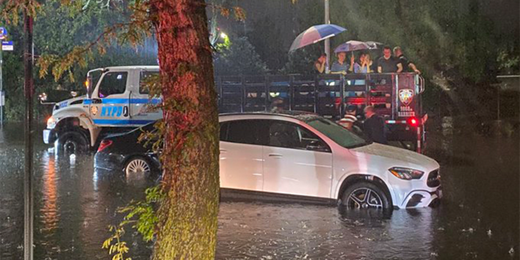 Northeast braces for severe weather, flooding as Debby treks north ...