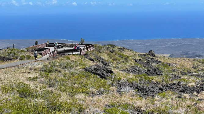 Lookout near Hawaii's Chain of Craters Road.