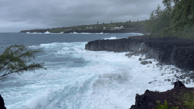 Big waves off the coast of Pahoa, Hawaii on Aug. 25, 2024 after Hurricane Hone moved away from the island.