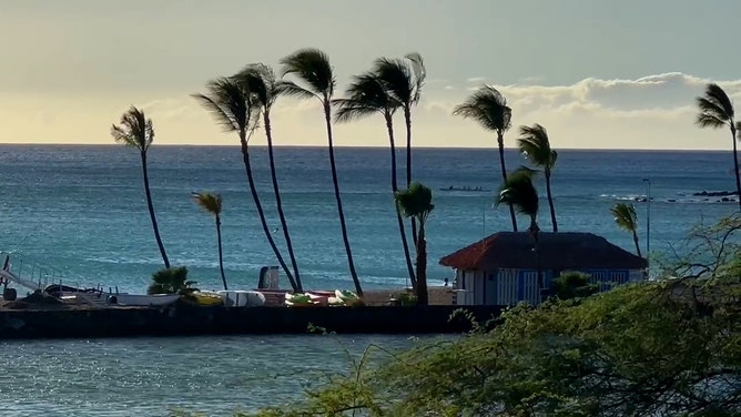 As Hawaii prepares for Tropical Storm Hone's impact, FOX Weather Correspondent Robert Ray has made his way to the Hawaiian Islands ahead of the storm. Here's a look at his journey there.
