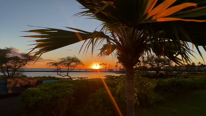 As Hawaii prepares for Tropical Storm Hone's impact, FOX Weather Correspondent Robert Ray has made his way to the Hawaiian Islands ahead of the storm. Here's a look at his journey there.