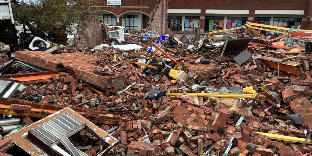 North Carolina EF3 tornado injures 15 people during Helene | Fox Weather