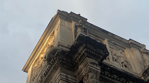 Lightning damages Rome's historic Arch of Constantine near Colosseum