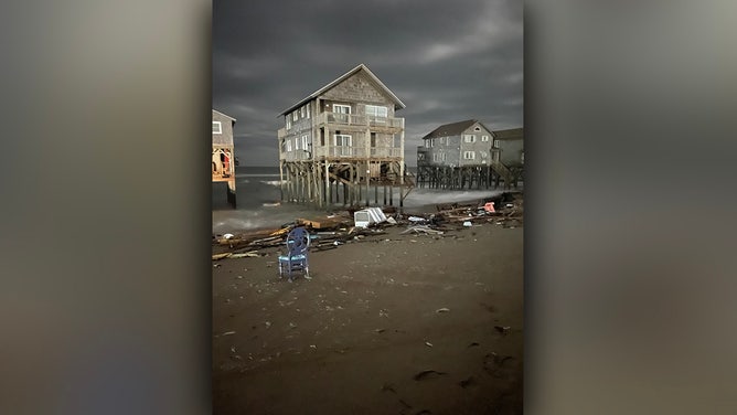 Cape Hatteras National Seashore (Seashore) is urging its visitors to avoid the beach and stay out of the water near the north end of Rodanthe and potentially for miles to the south, due to an early morning collapse of an unoccupied house.