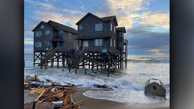 Cape Hatteras National Seashore (Seashore) is urging its visitors to avoid the beach and stay out of the water near the north end of Rodanthe and potentially for miles to the south, due to an early morning collapse of an unoccupied house.