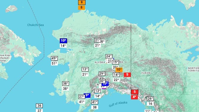 Alaska temperature rankings for summer (Red/Orange = hottest; Pink/Blue = Coolest)