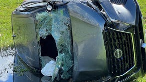 Florida lineman hailed 'hurricane hero' after smashing windshield to save car crash victims