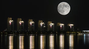 See it: Hunter's Moon shines brightest Thursday night in Supermoon spectacular