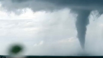 Tornado outbreak spawns from Hurricane Milton in South Florida - Fox News