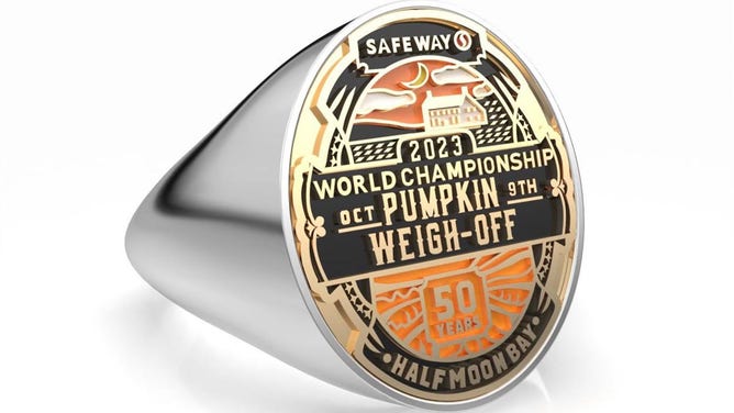 Reigning world champion pumpkin grower Travis Grienger scooped the top prize again this year at the 51st Safeway World Championship Pumpkin Weigh-Off in Half Moon Bay, California. Grienger, the Minnesota champion who made history last year with a world-record-setting 2,749-pound pumpkin, secured this season’s title with a 2,471-pound specimen.