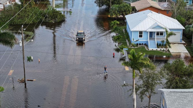 Hurricane Milton rages over Florida