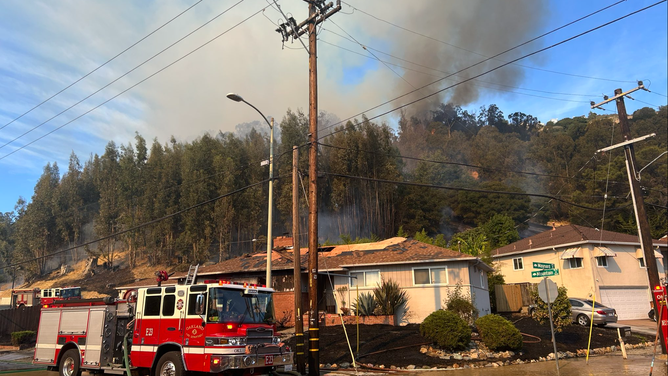 A pop-up fire outside of Oakland caused hundreds of people to be evacuated on Friday afternoon as multiple agencies worked to control the blaze.