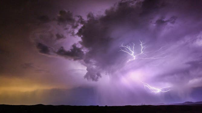 Image of clouds and lightning