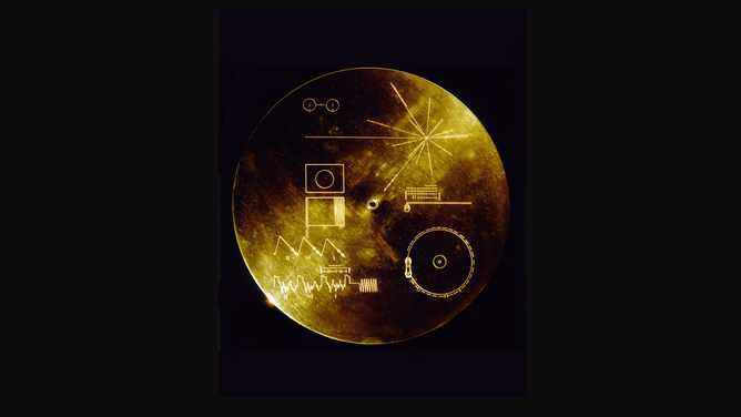 NASA reestablishes communication with Voyager 1 from more than 15 ...