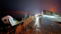 Dangerous ice storm causes hundreds of crashes across Plains, Midwest