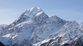 2 Americans among climbers missing on New Zealand's highest mountain