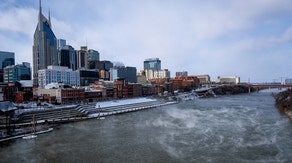 Nashville shivers in first December snow in nearly 2 years