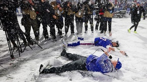 See it: Buffalo Bills lash San Francisco 49ers in epic snow game after 2 feet buried Highmark Stadium